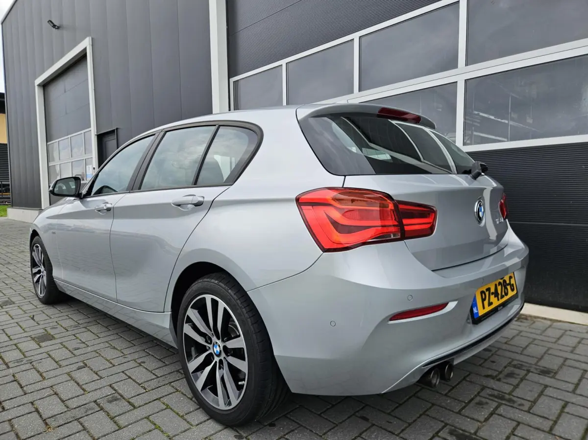 120i High Executive