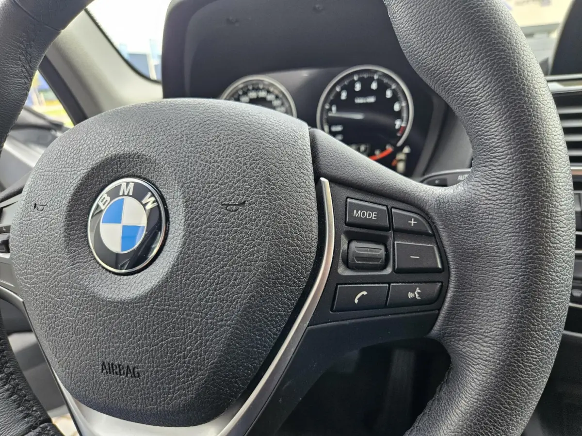 120i High Executive