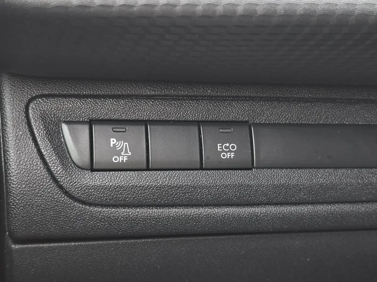 1.2 PureTech GT-Line Automaat Navi/Carplay/LMV