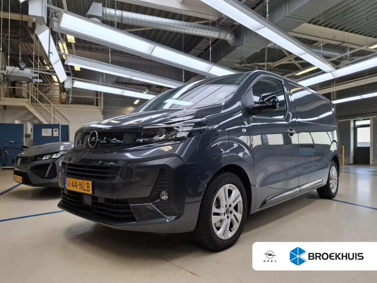 Electric L2 75 kWh | 11 kW boordlader | Comfort Pakket | Elektrisch bedienbare en verwarmde buitenspiegels