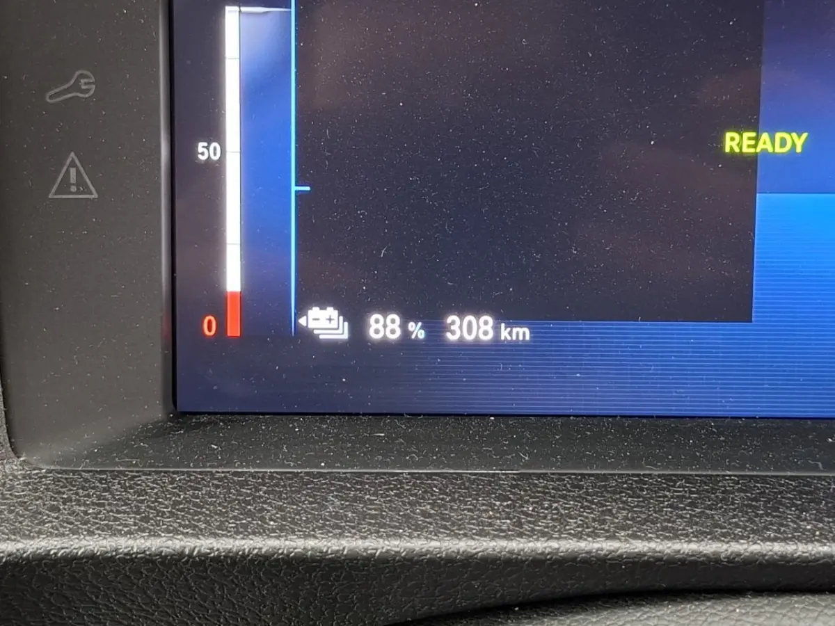 Electric L2 75 kWh | 11 kW boordlader | Comfort Pakket | Elektrisch bedienbare en verwarmde buitenspiegels