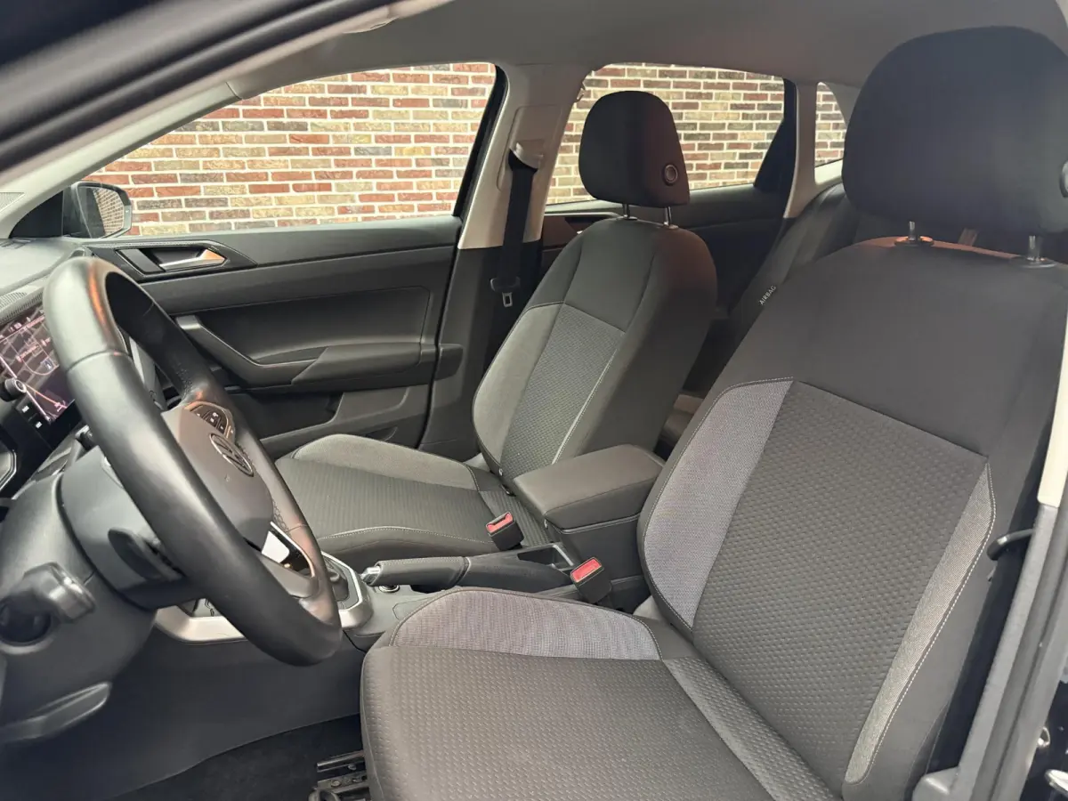 1.0 TSI Life Business