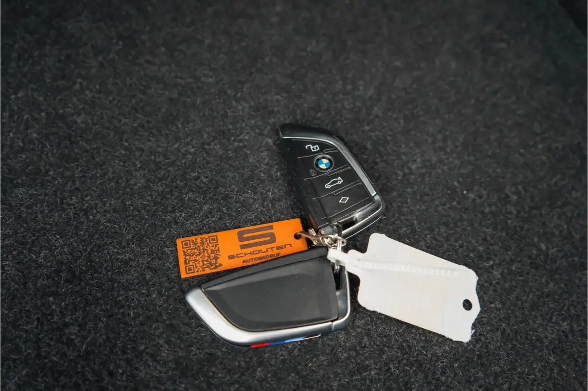 M340i xDrive Schuifdak LASER ACC Individual H/K 1e Eig