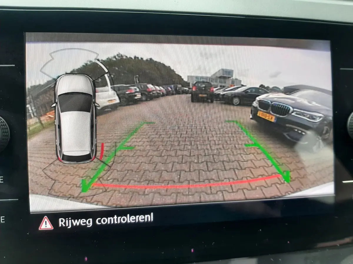 1.0 TSI camera clima cruise