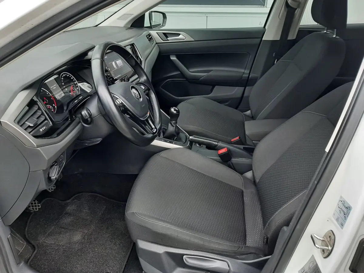 1.0 TSI camera clima cruise