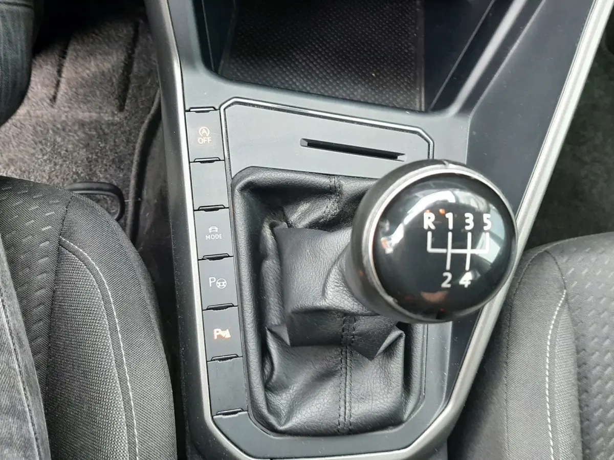 1.0 TSI camera clima cruise