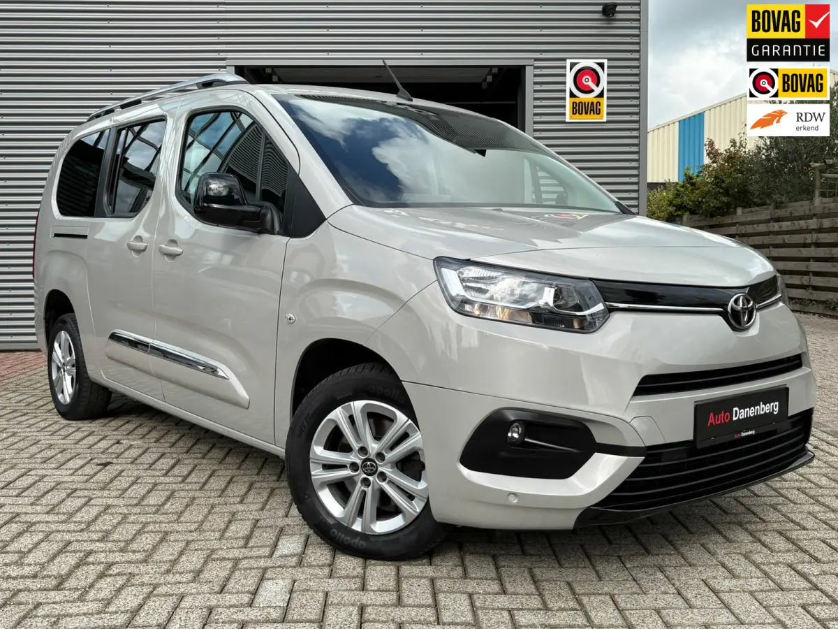 Toyota Proace City Verso 2022 Benzine Automatisch leasen