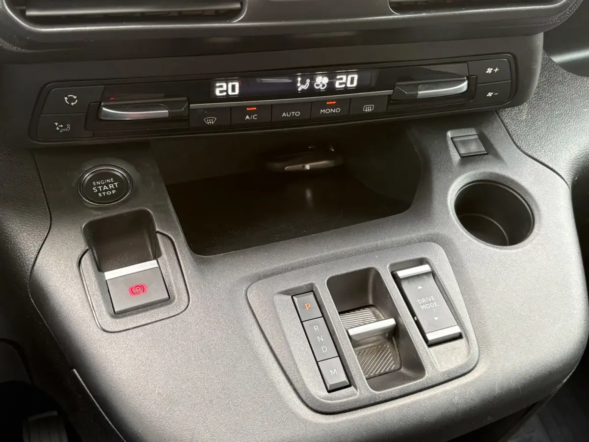 L2 Executive 1.2 Turbo 7 PERSOONS AUTOMAAT