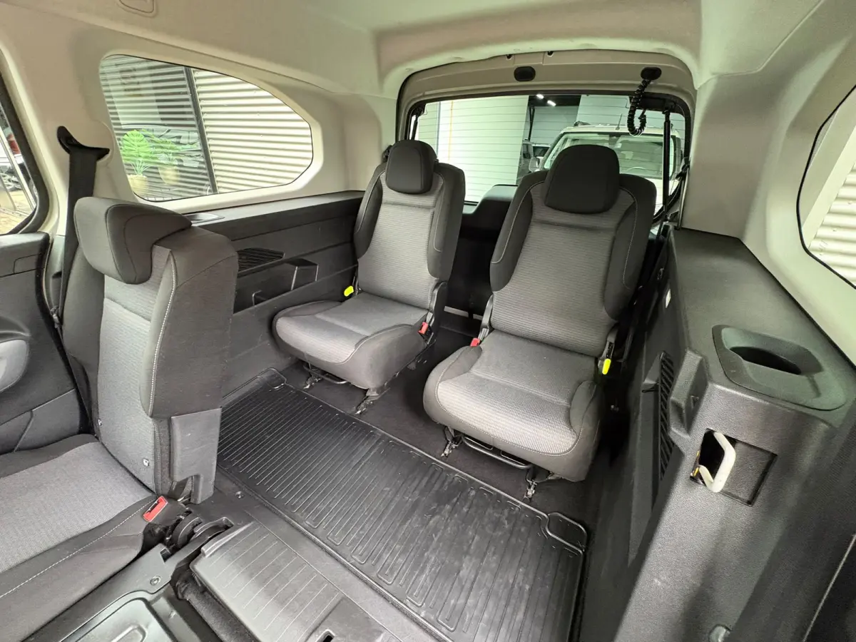 L2 Executive 1.2 Turbo 7 PERSOONS AUTOMAAT