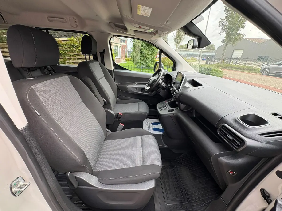 L2 Executive 1.2 Turbo 7 PERSOONS AUTOMAAT