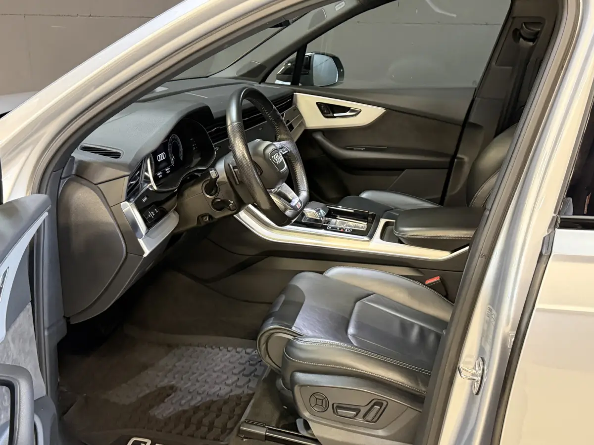 60 TFSI e quattro Competition | 2x S-Line | Pano | Trekhaak | 360 Camera
