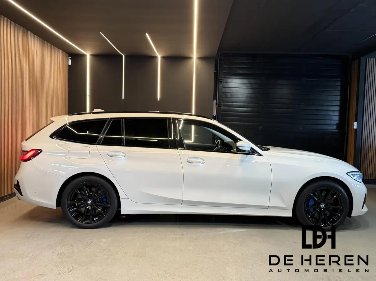 330e HiExecutive|HDUP|PANO|ACC|360|LASER