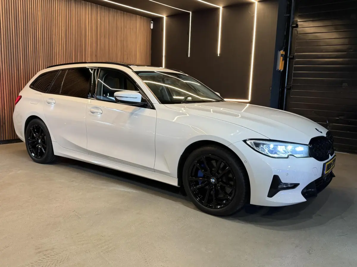 330e HiExecutive|HDUP|PANO|ACC|360|LASER