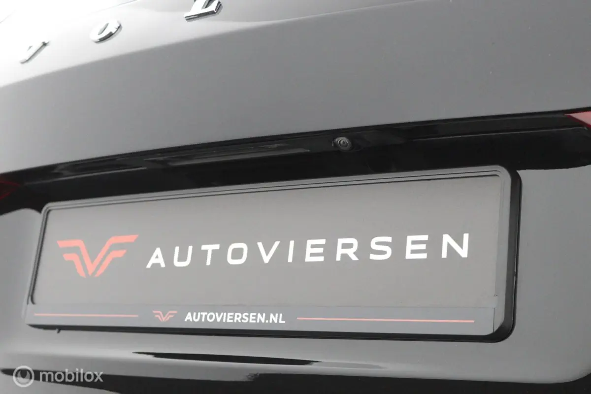 2.0 B3 Inscription | Pilot Assist |BLIS | Camera | Stoel- en stuurverwarming,