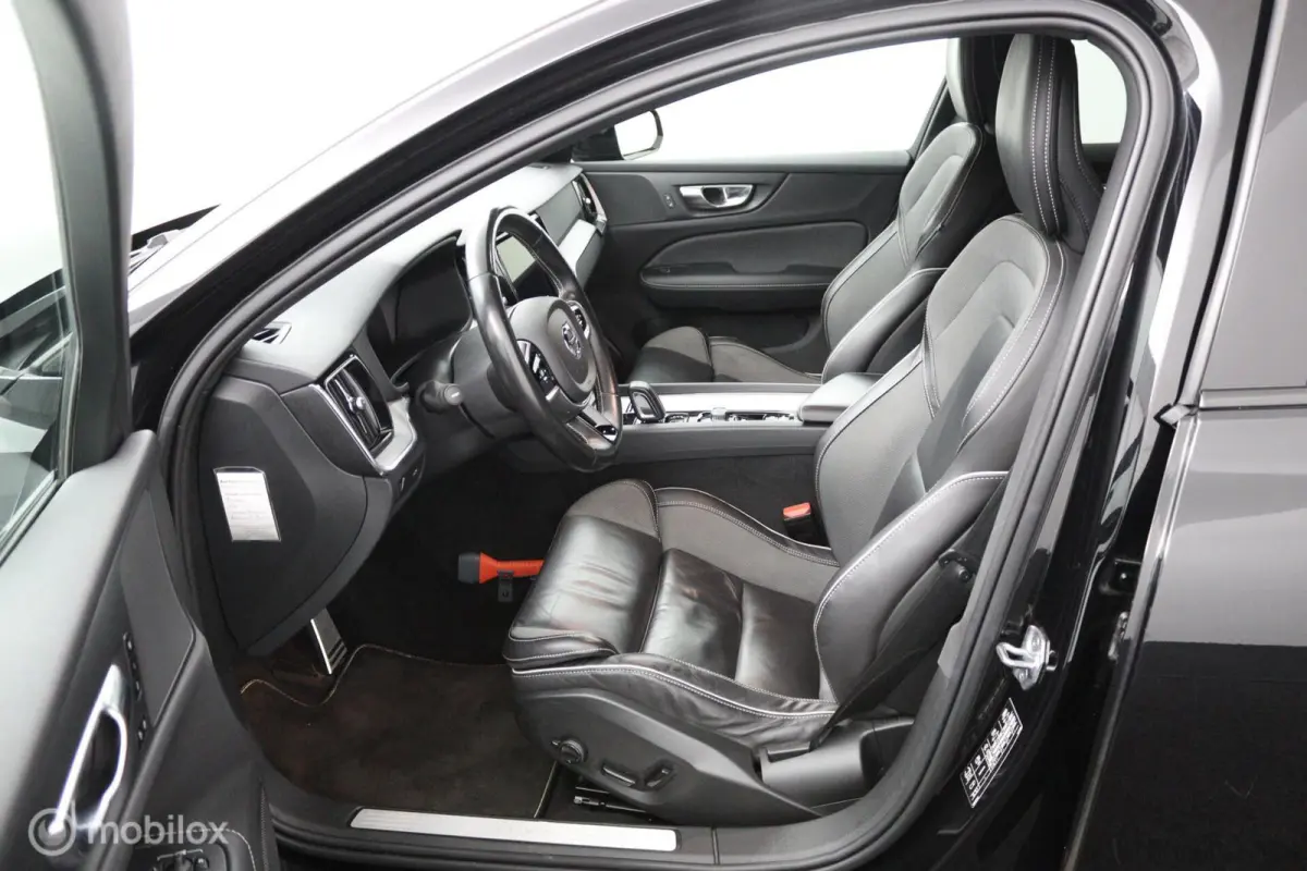 2.0 B3 Inscription | Pilot Assist |BLIS | Camera | Stoel- en stuurverwarming,