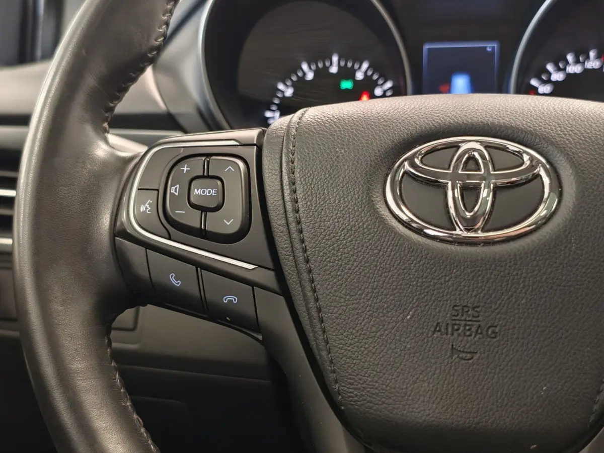1.8 VVT-i Lease Pro Automaat Trekhaak Xenon