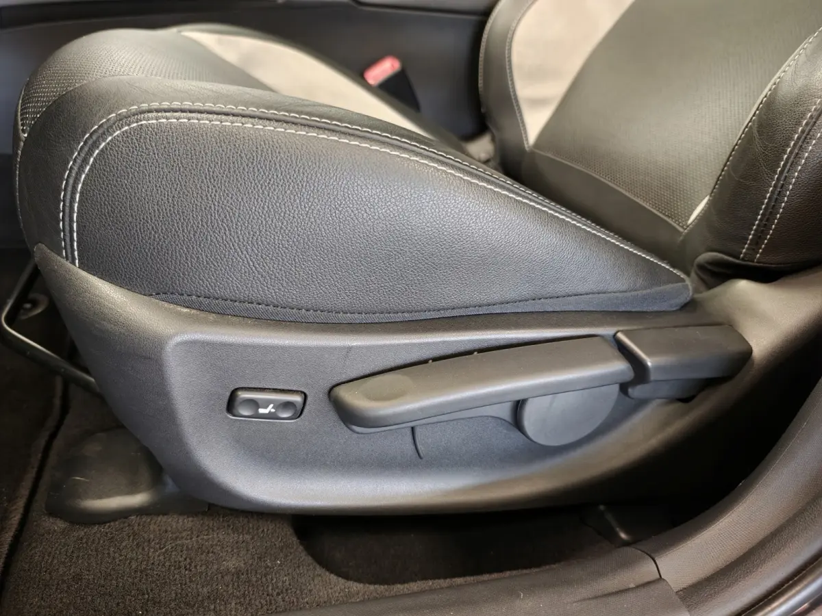 1.8 VVT-i Lease Pro Automaat Trekhaak Xenon