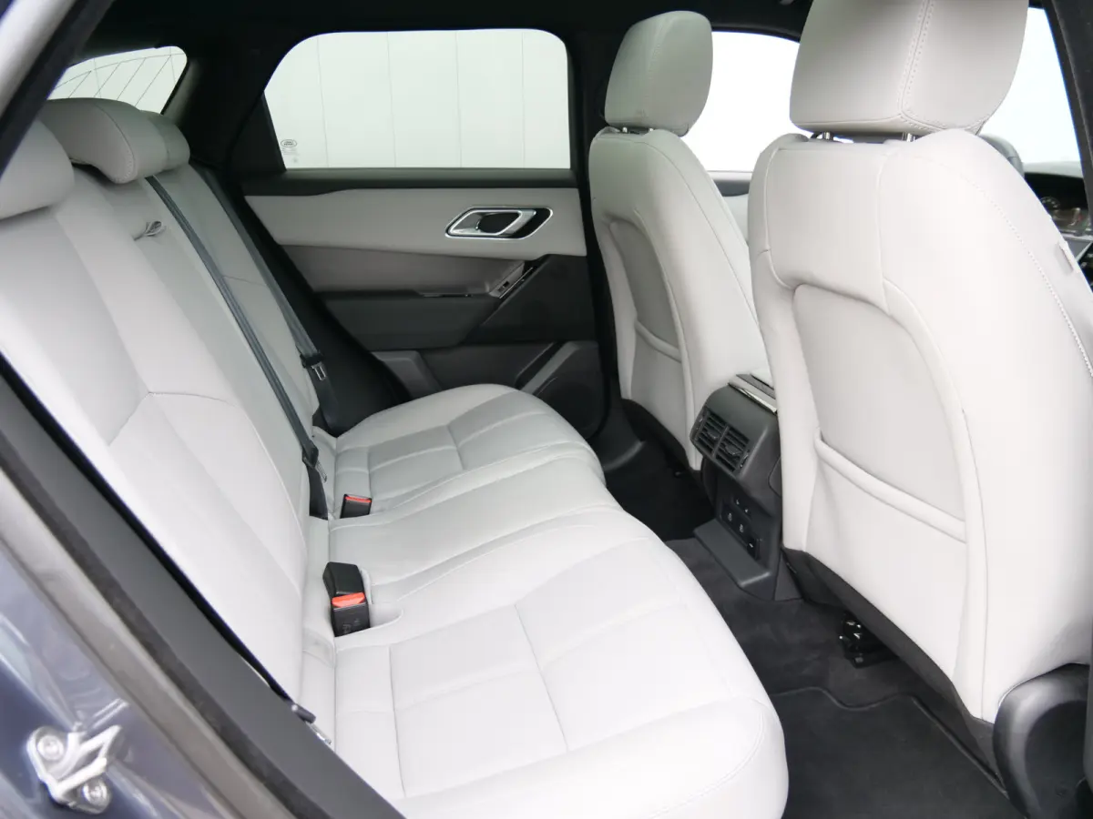 2.0 P400e AWD Dynamic PHEV 404 Pk Automaat Leder / Pano-dak / Camera