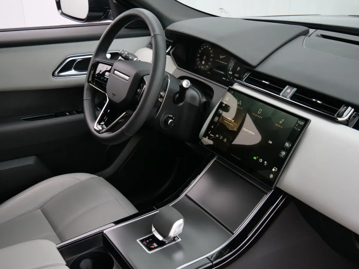 2.0 P400e AWD Dynamic PHEV 404 Pk Automaat Leder / Pano-dak / Camera
