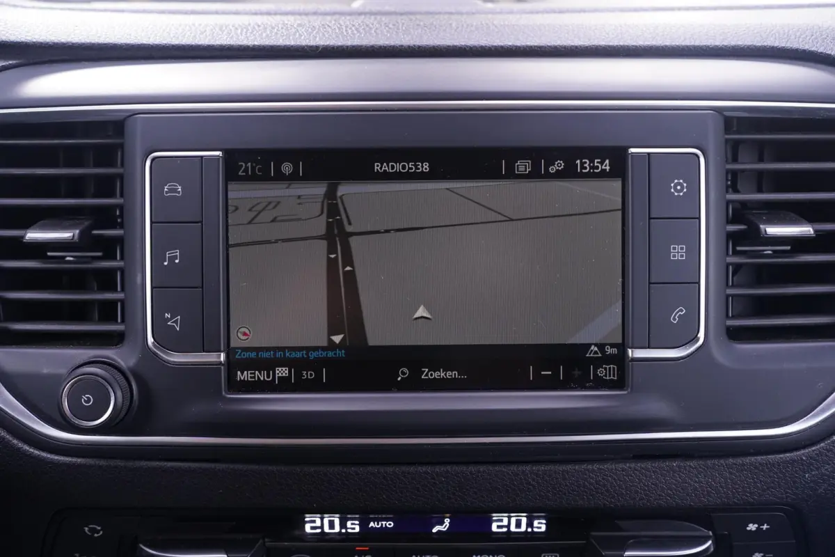 2.0 D-4D 145 pk Aut. Black Line Dubbel Cabine Navi, Camera, Xenon, 17" LMV, Laadruimte Pakket, 5-Zits