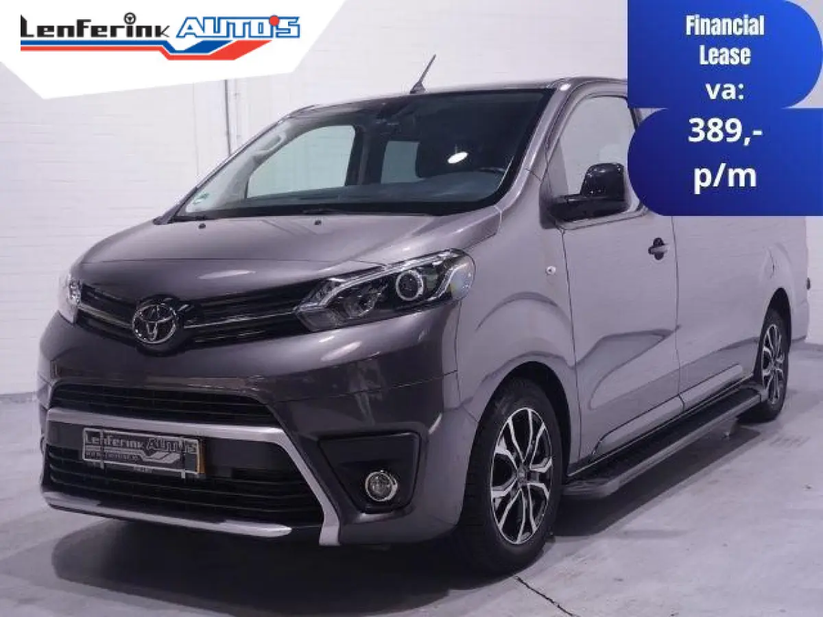 2.0 D-4D 145 pk Aut. Black Line Dubbel Cabine Navi, Camera, Xenon, 17" LMV, Laadruimte Pakket, 5-Zits