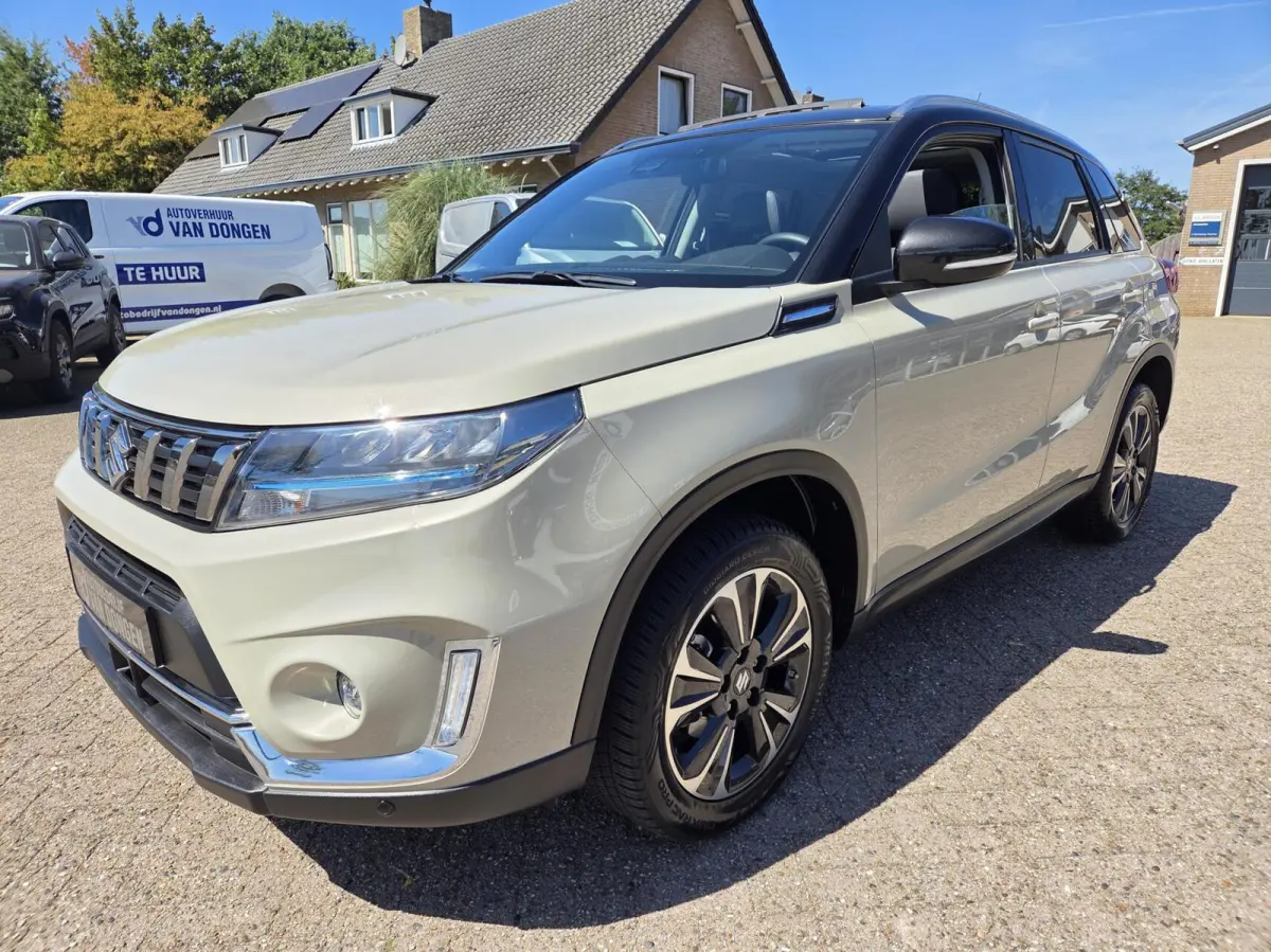 1.5 Hybrid Style Automaat | Panorama / Full Options | 7.500 KM!