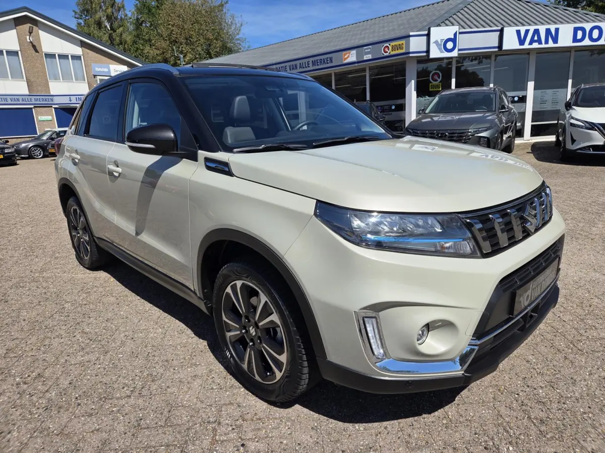1.5 Hybrid Style Automaat | Panorama / Full Options | 7.500 KM!