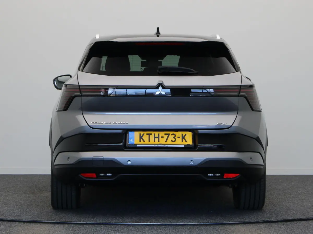 Instyle 87 kWh | 20" LMV | Lederen bekleding | Elektrisch verstelbare stoelen | Elektrische achterklep | Stoel, stuur en voorruitverwarming | 360 camera |