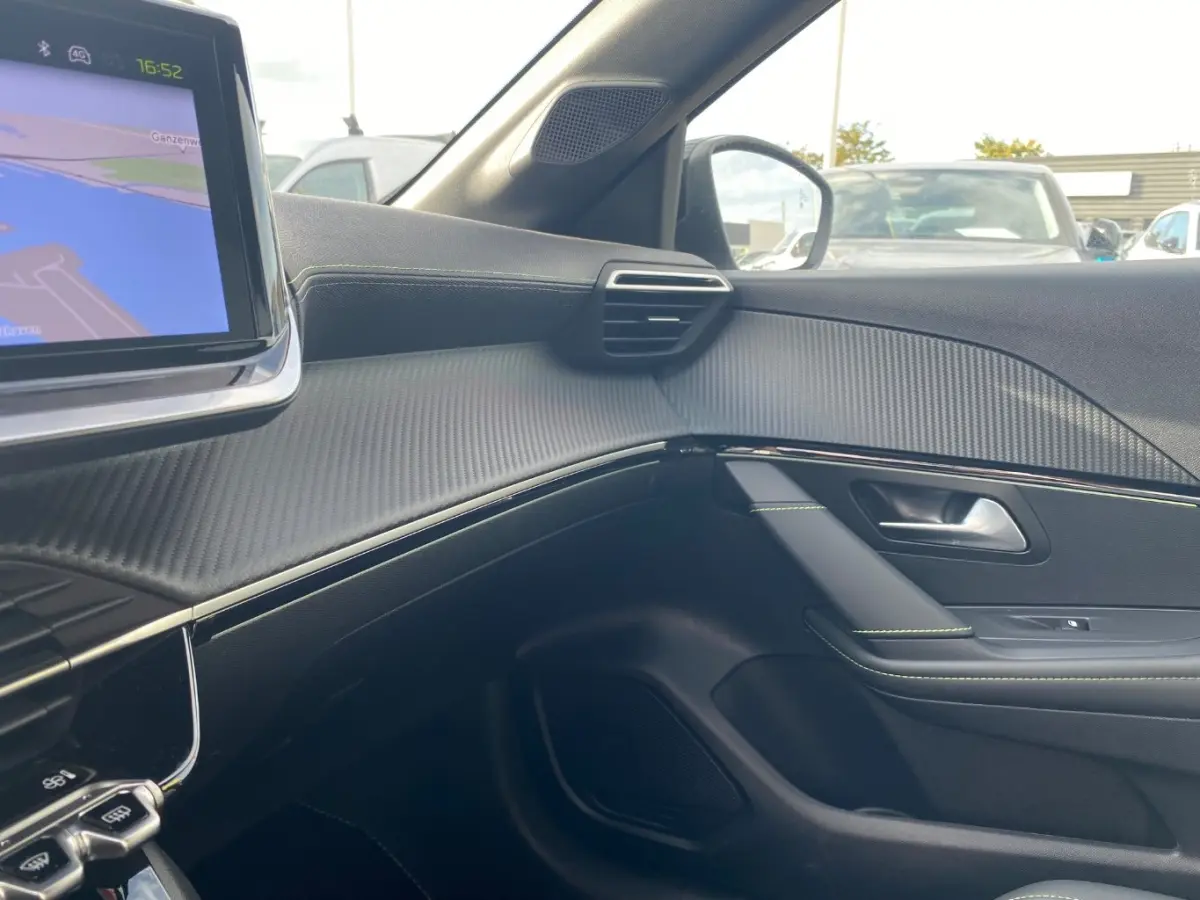 1.2 Hybrid 110 e-DCS6 GT Unieke KM-Stand! Tot 8 Jaar Garantie! | Navigatie | 360 Camera | Dodehoek-Detectie | Climate Control | !!