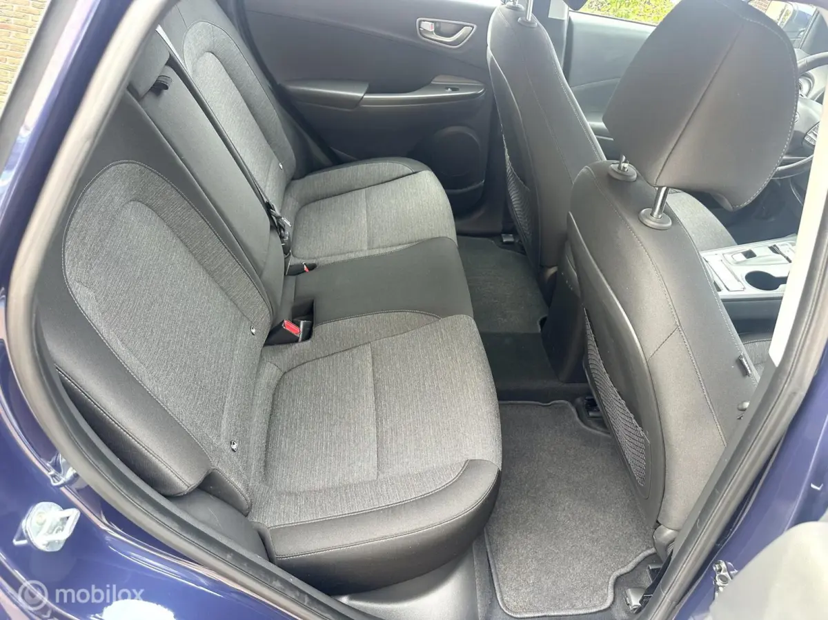 EV Comfort Smart 64 kWh 3-FASE SNELLADEN SOH 100% WARMTEPOMP CARPLAY ACHTERUITRIJ CAMERA NETTE AUTO!!