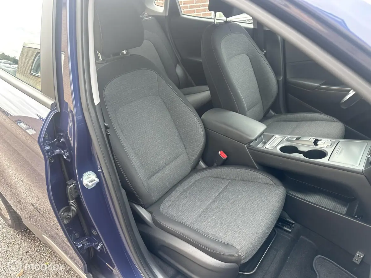 EV Comfort Smart 64 kWh 3-FASE SNELLADEN SOH 100% WARMTEPOMP CARPLAY ACHTERUITRIJ CAMERA NETTE AUTO!!