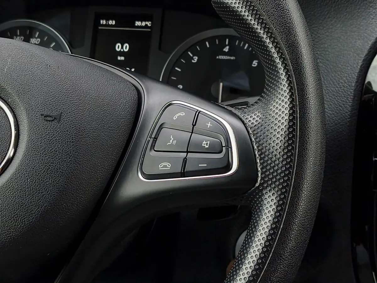 114CDI LANG AUT CRUISE AIRCO PDC CARPLAY
