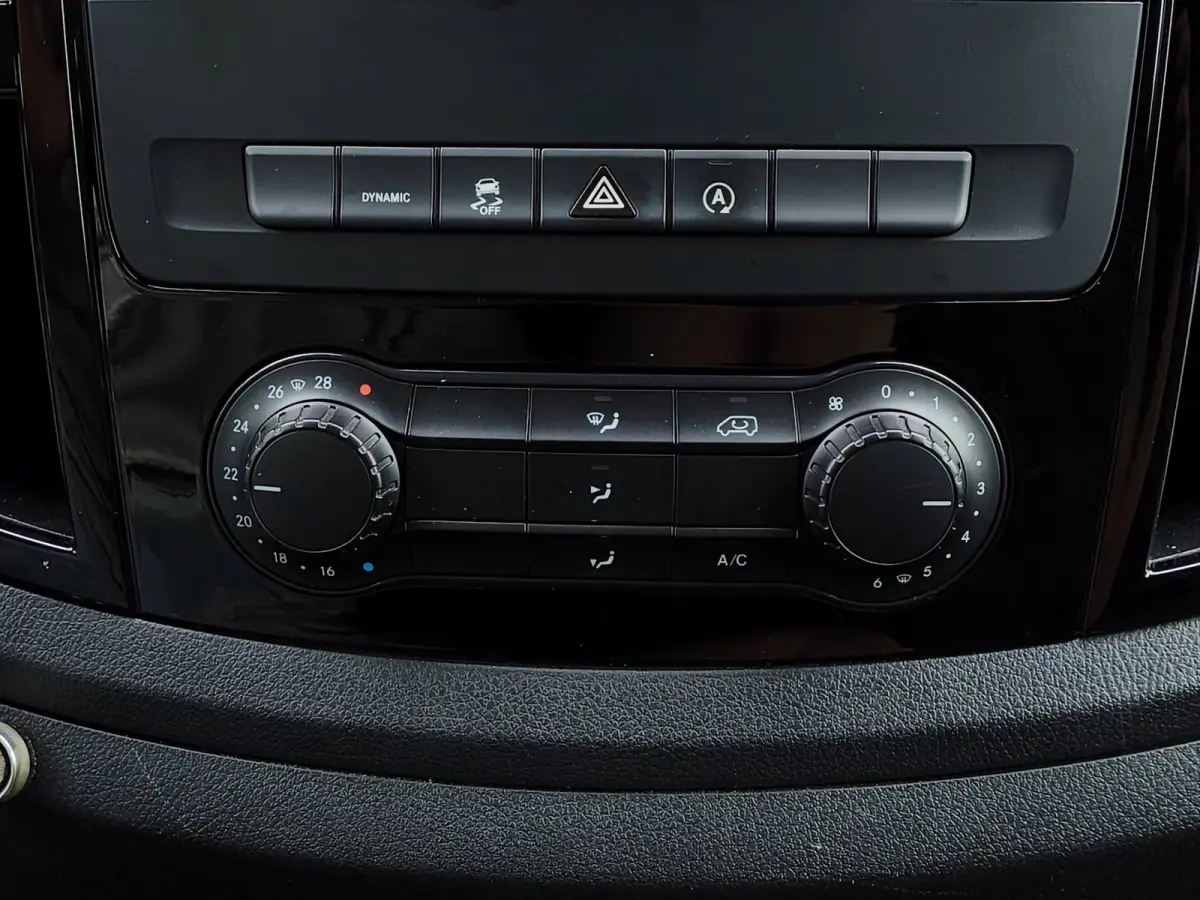114CDI LANG AUT CRUISE AIRCO PDC CARPLAY