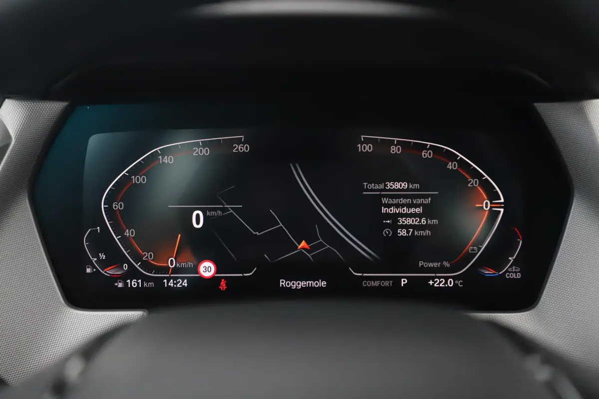 118i 136PK Automaat Navigatie Draadloos Carplay Climate Cruise Control Parkeersensor