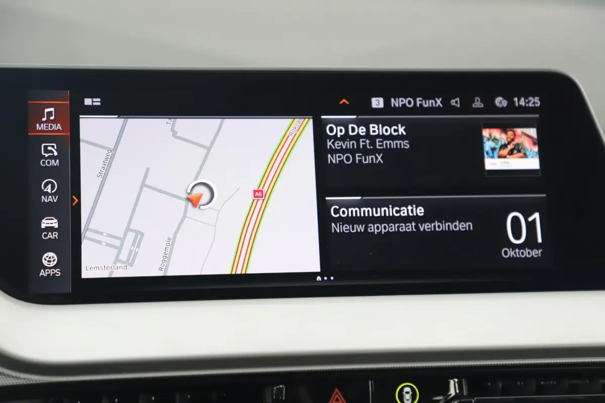 118i 136PK Automaat Navigatie Draadloos Carplay Climate Cruise Control Parkeersensor