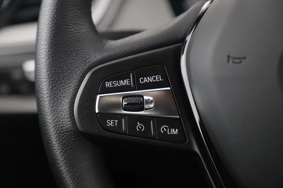 118i 136PK Automaat Navigatie Draadloos Carplay Climate Cruise Control Parkeersensor