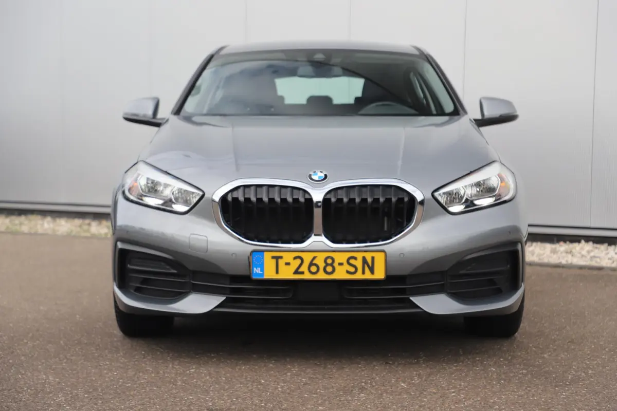 118i 136PK Automaat Navigatie Draadloos Carplay Climate Cruise Control Parkeersensor