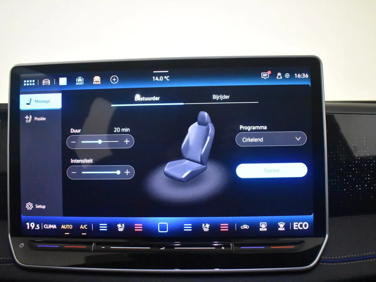 1.5 eHybrid R-Line l Lederen int. l Harman Kardon l Pano Dak l 360gr Camera l 20" l Trekhaak Elektr. l Stoelventilatie l