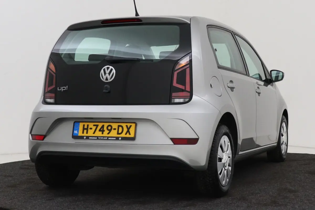 Up! 1.0 BMT move up! | Org NL | Airco | Dealer Ond. | Navigatie Via Telefoon | Bluetooth | 104.000 KM! |