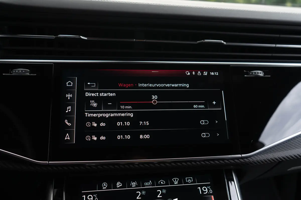 55 TFSI Quattro / ABT Aero Exterieur/ 23 Inch/ Standkachel/ Bang & Olufsen Sound System/ Panoramadak/ 250kW (340PK)
