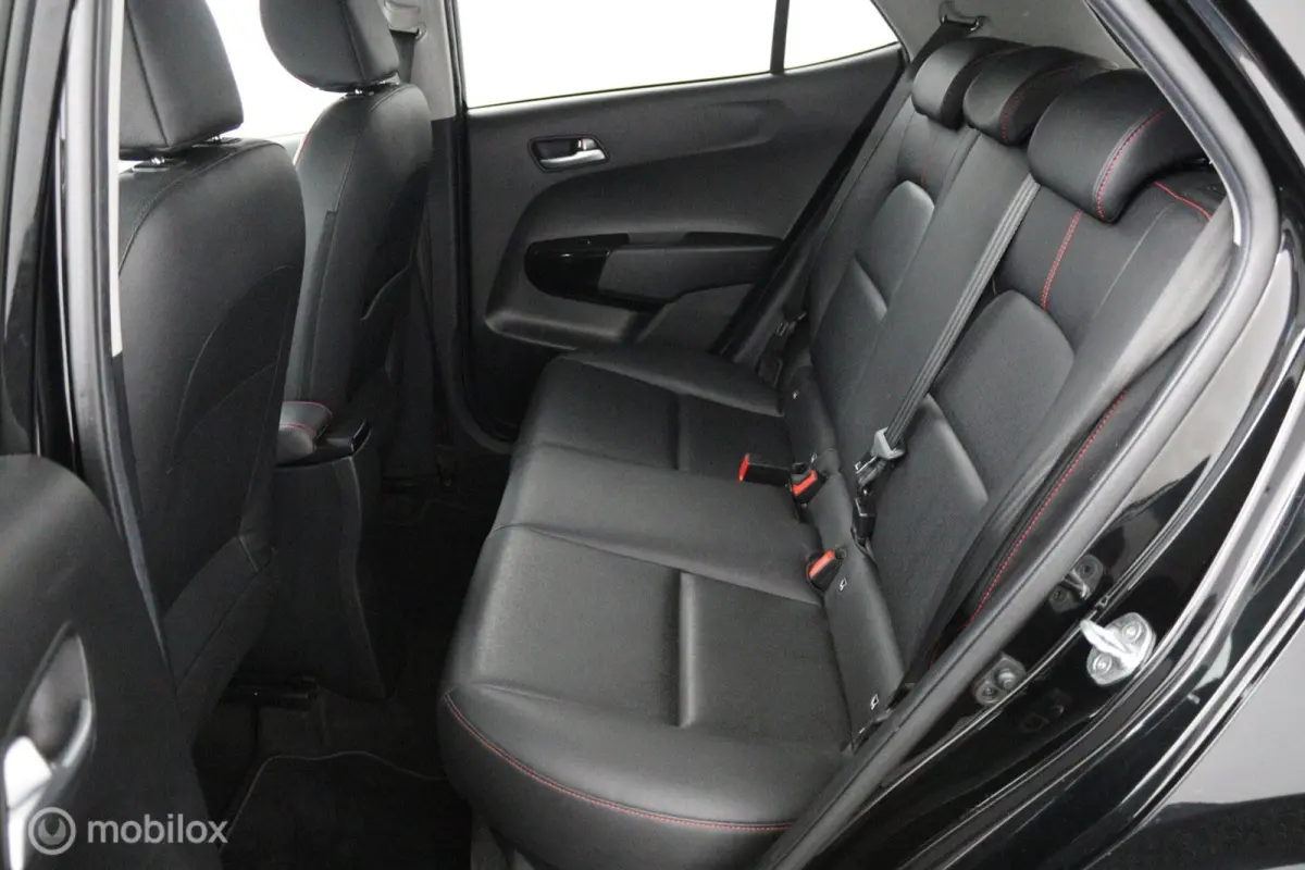 1.0 DPi DynamicPlusLine 5p | Camera |Cruise Control| Apple CarPlay/Android Auto | Navigatie
