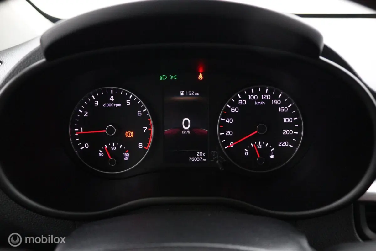 1.0 DPi DynamicPlusLine 5p | Camera |Cruise Control| Apple CarPlay/Android Auto | Navigatie