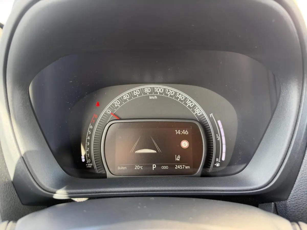1.0 VVT-i S-CVT Pulse|NL-Auto|Carplay/Android