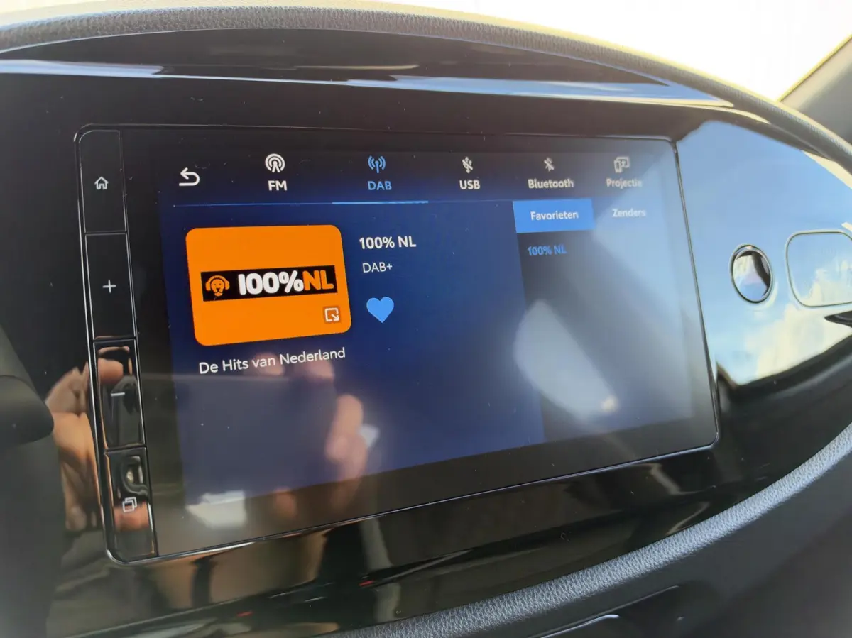 1.0 VVT-i S-CVT Pulse|NL-Auto|Carplay/Android