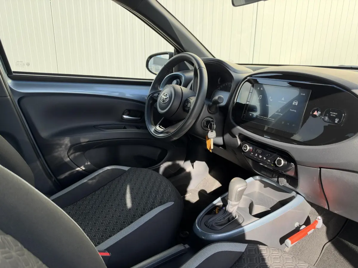 1.0 VVT-i S-CVT Pulse|NL-Auto|Carplay/Android