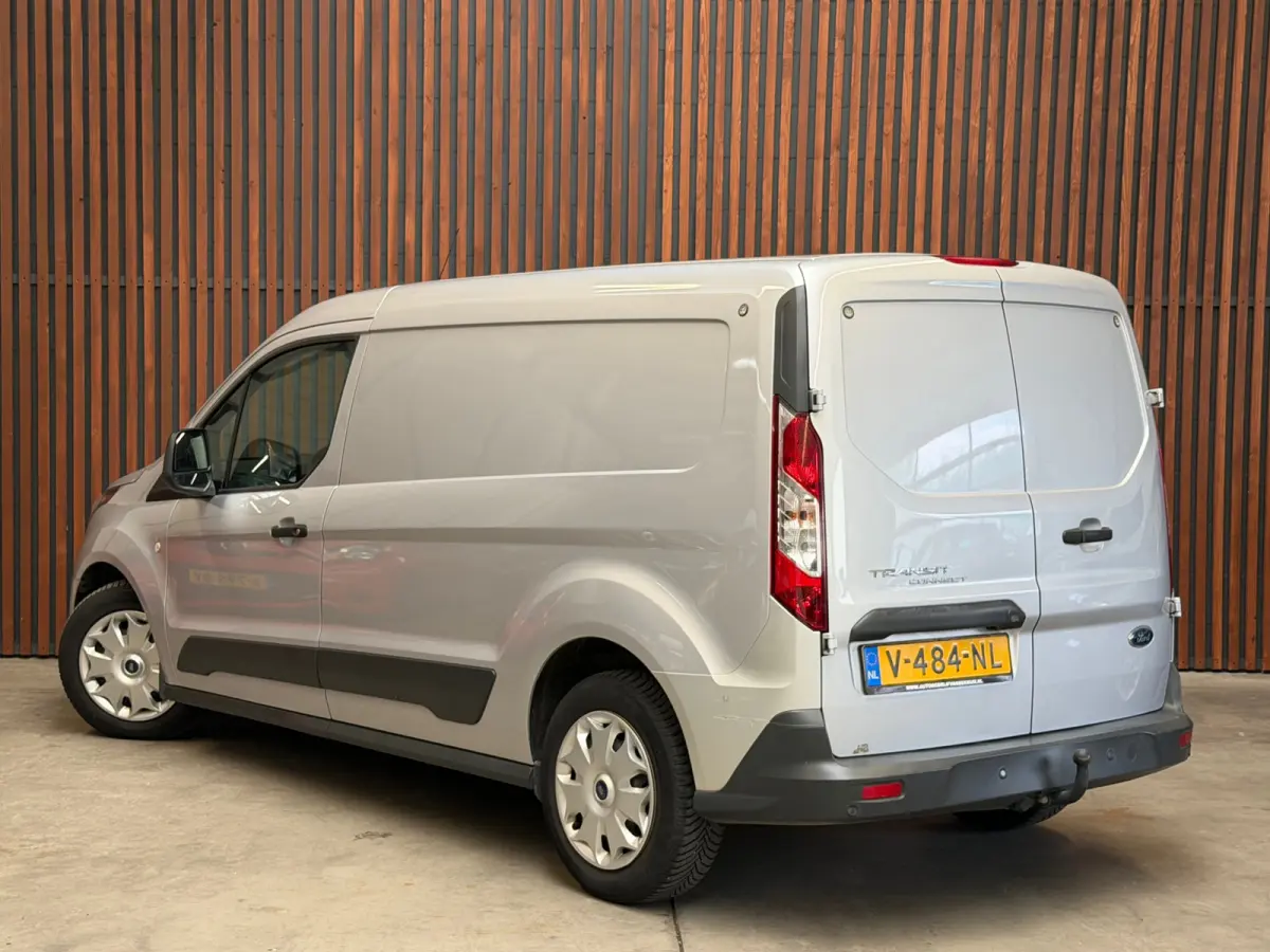 1.5 TDCI L2 Trend Airco-Cruise-Pdc-Camera-Navi-Trekhaak-NAP