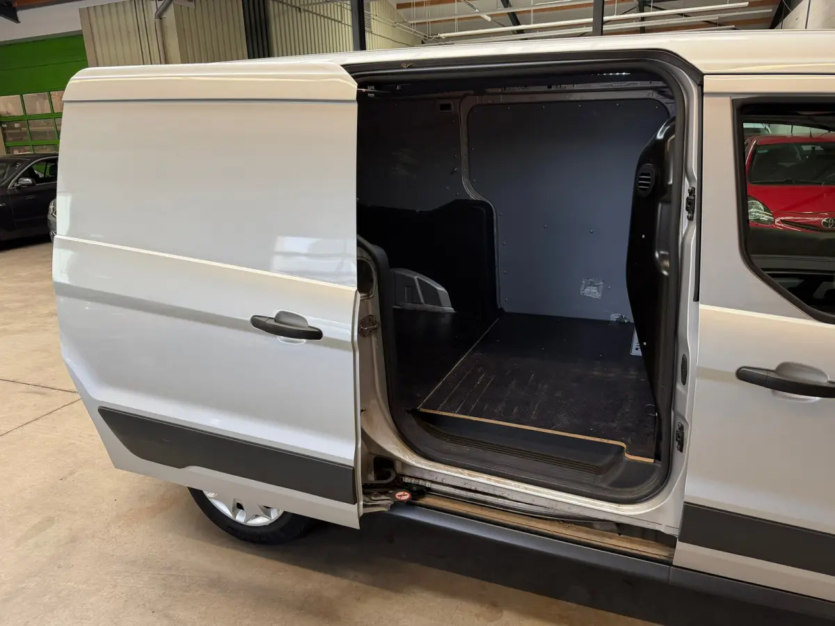 1.5 TDCI L2 Trend Airco-Cruise-Pdc-Camera-Navi-Trekhaak-NAP