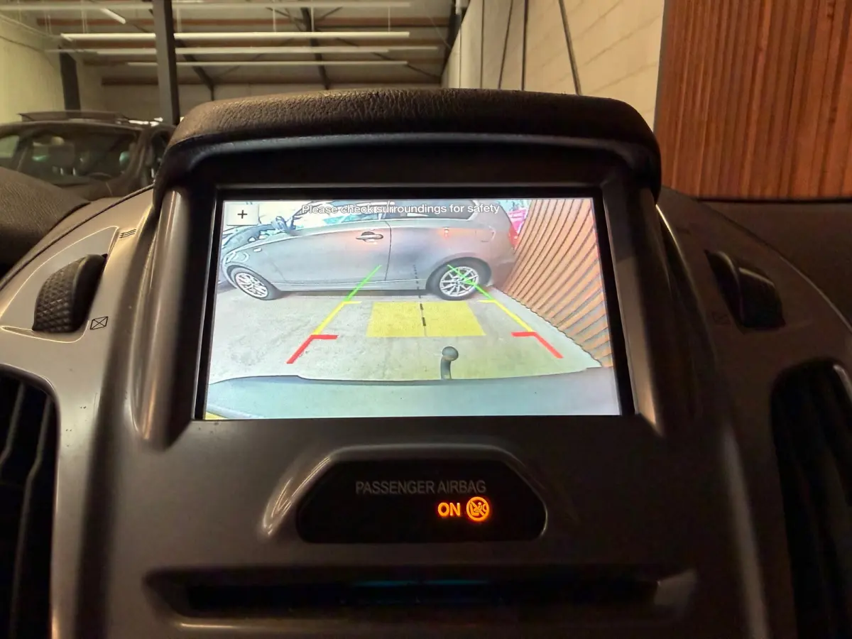 1.5 TDCI L2 Trend Airco-Cruise-Pdc-Camera-Navi-Trekhaak-NAP