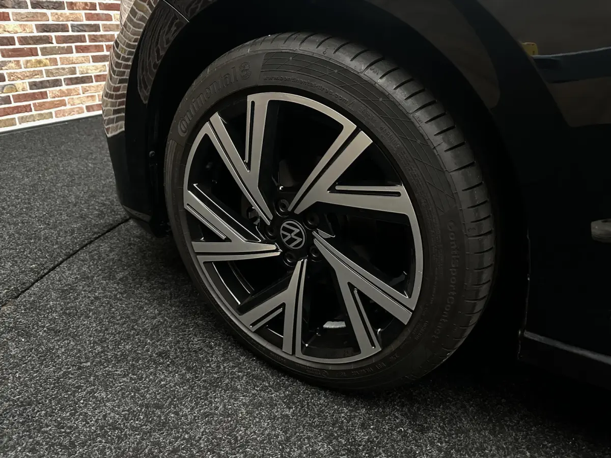 1.0 TSI Life Business