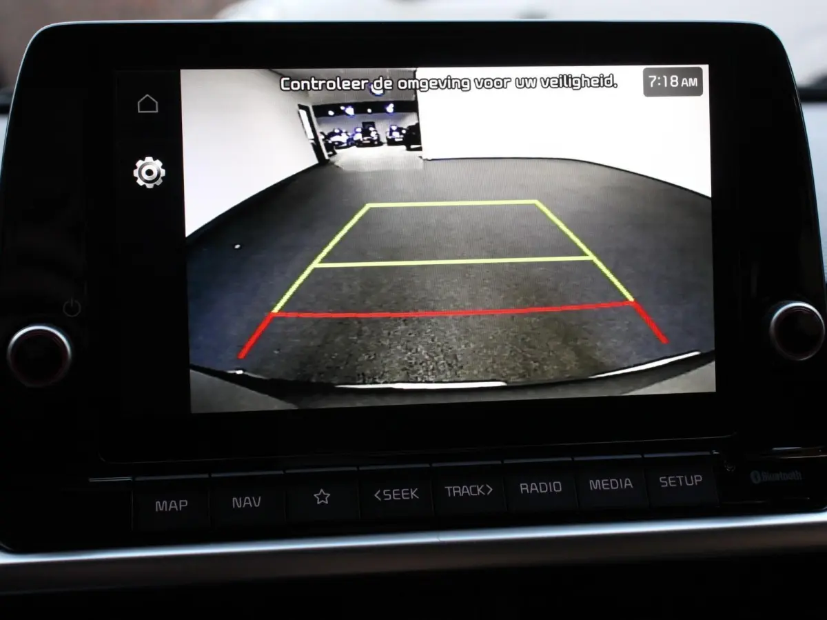 1.0 DPI Automaat DynamicLine Navigatie Apple Carplay/Android auto Airco Camera DAB Bluetooth